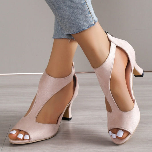 Océane Dubois | Fashionable Foot-Supportive High-Heels