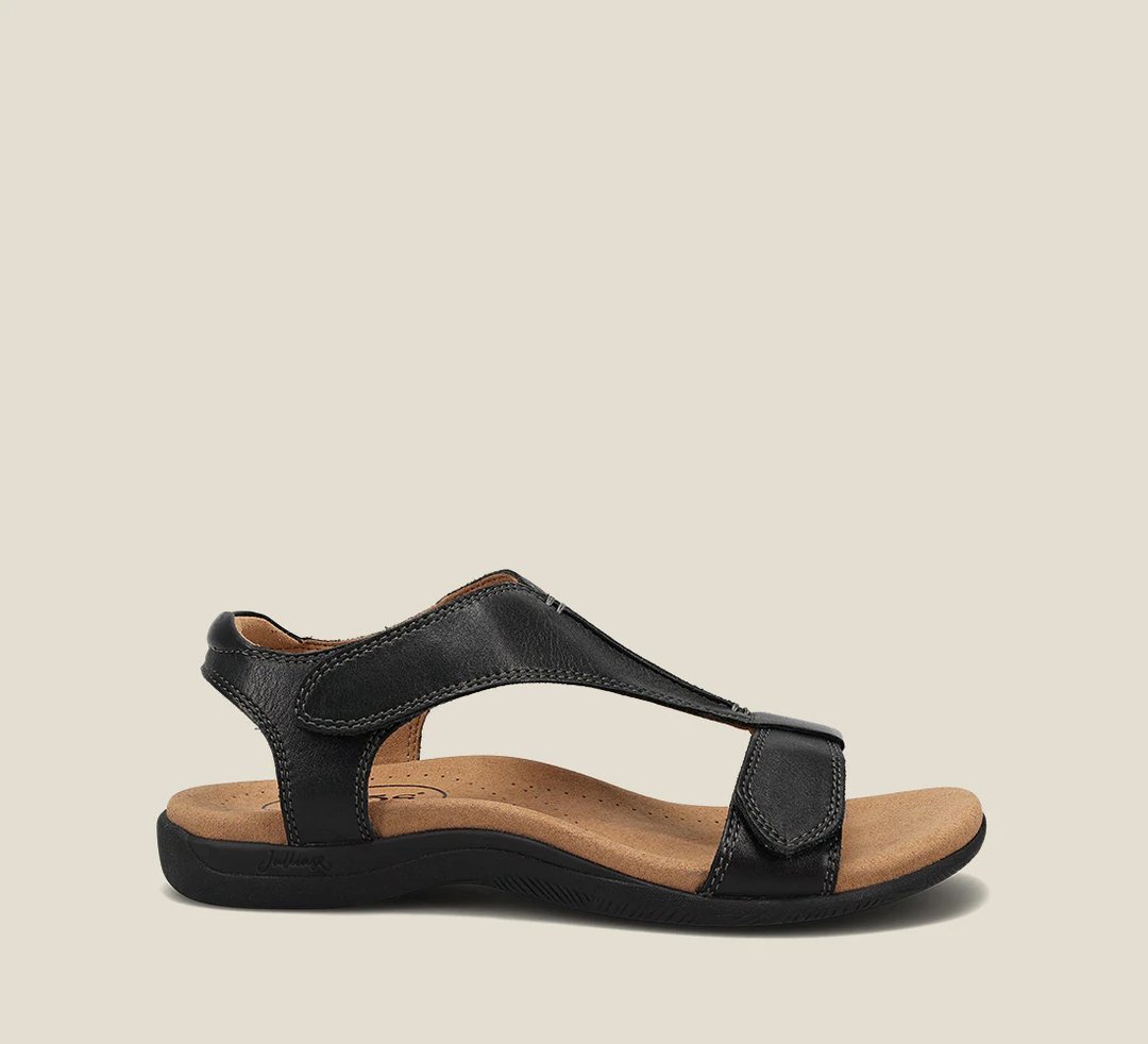 Pauline Laurent | Foot-Supportive Fashion Sandals