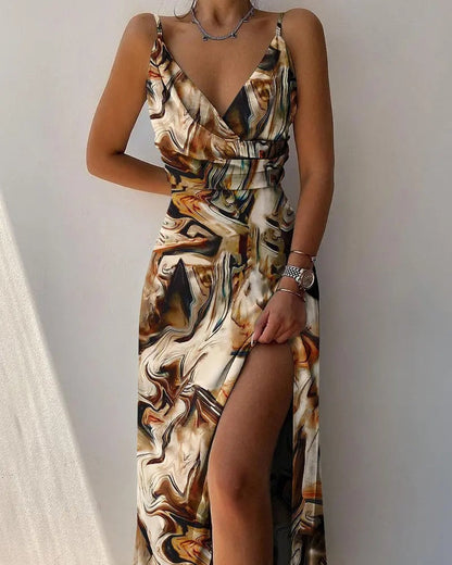 Elle&Vire | Elegant and Attractive V-neck Dress