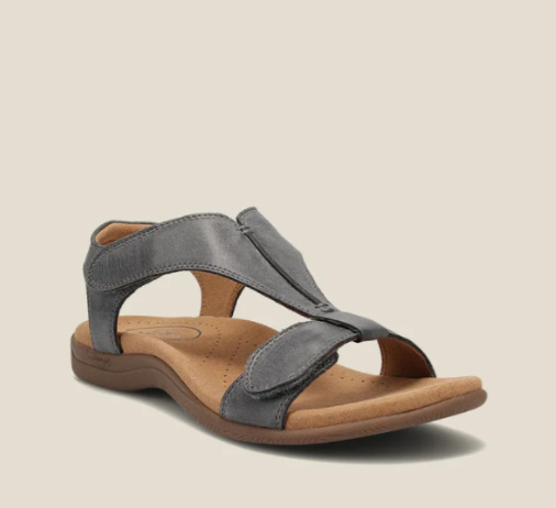 Pauline Laurent | Foot-Supportive Fashion Sandals