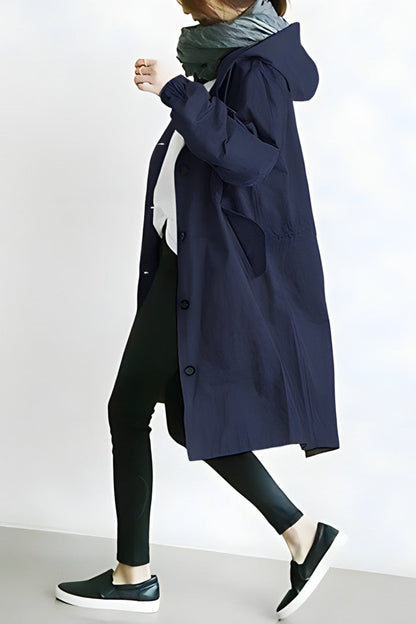 Élodie Lavin | Trendy Trench Coat