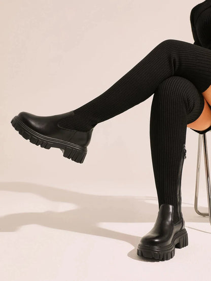 Chunky Boots™ - Stylish boots for the fall season!