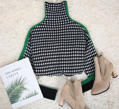 Elle&Vire® - Elegant Sweater with Black & White Check Pattern