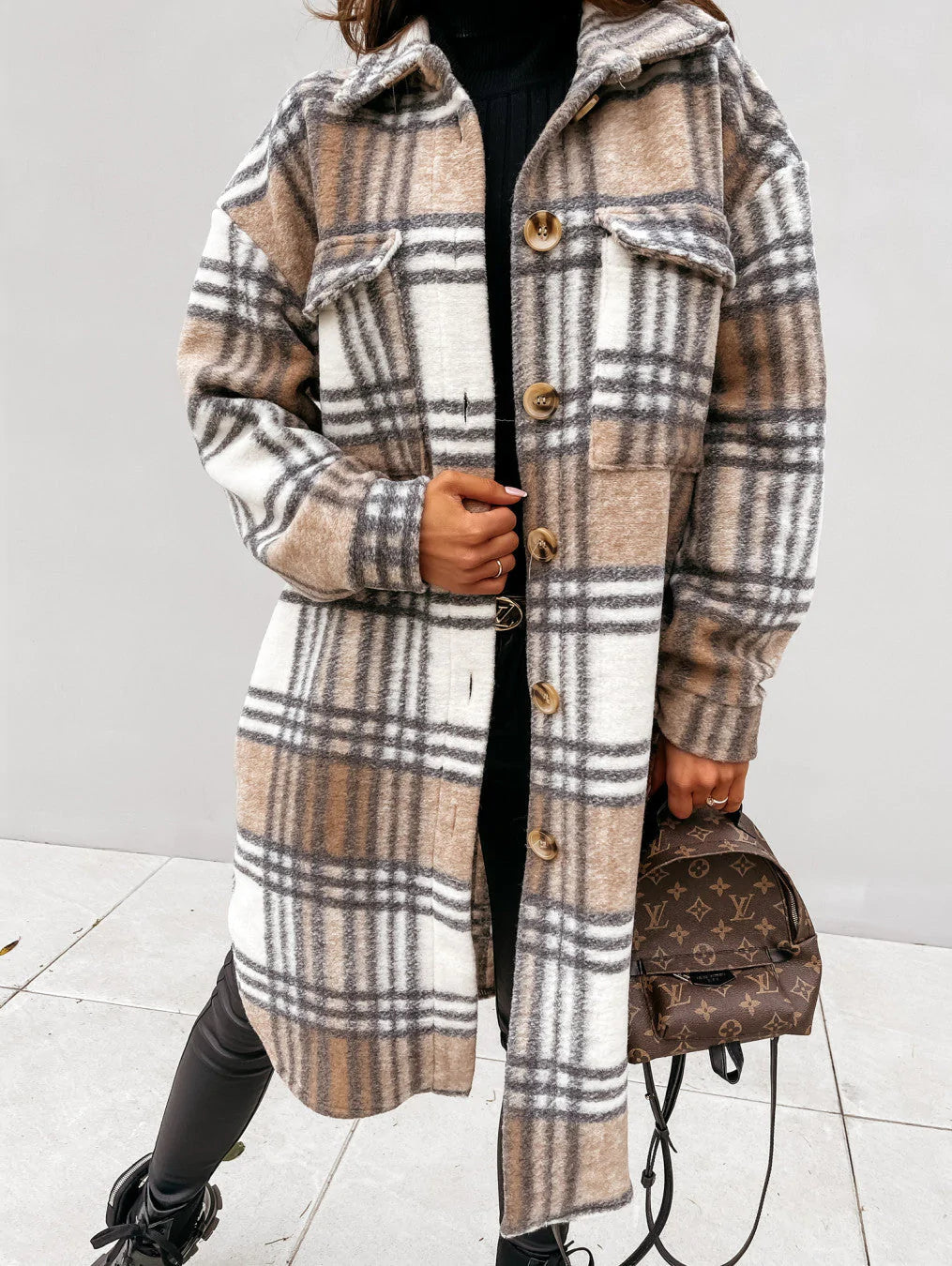 Christine L'ovieur -  Long coat with checkered pattern