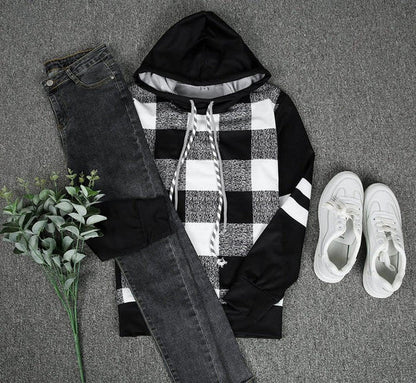 Lucia Comér® - Black White Blocked Sweater