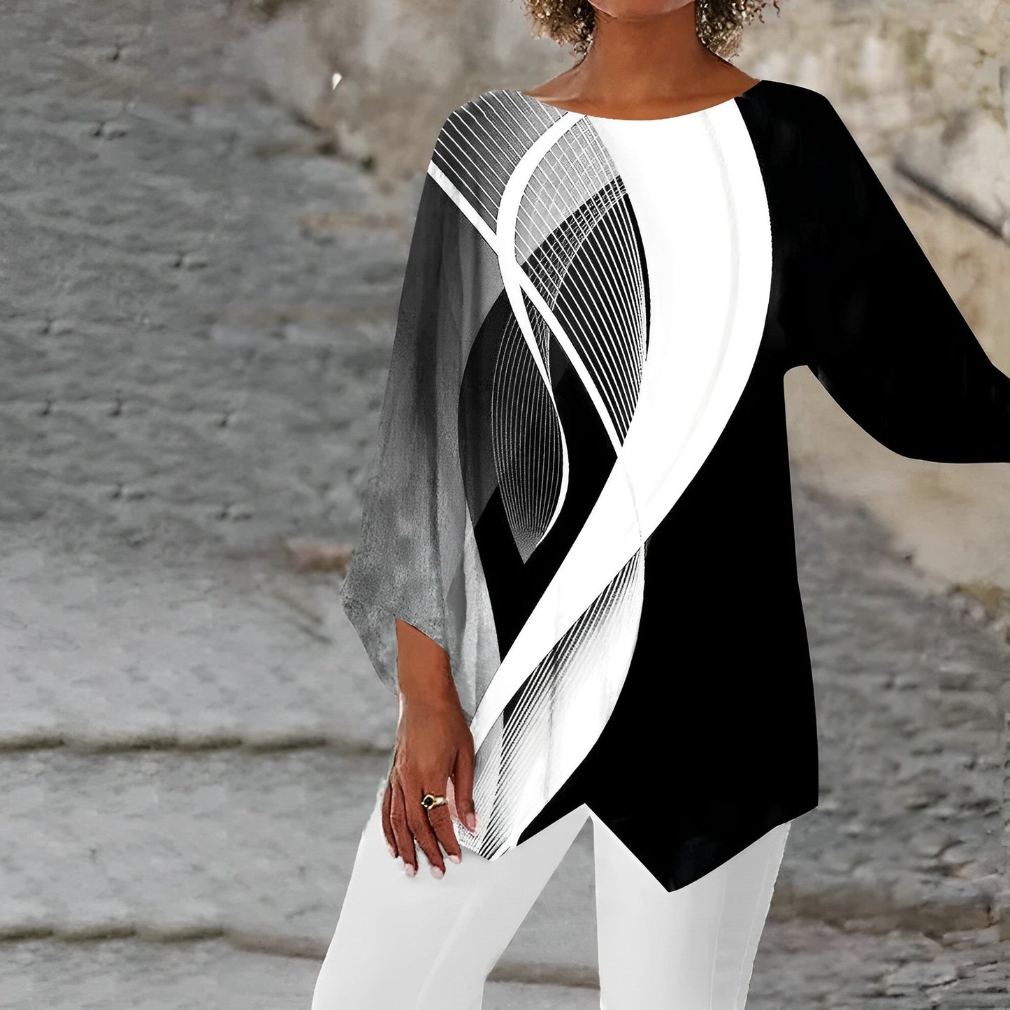 Eva Janssen® - Black and white top